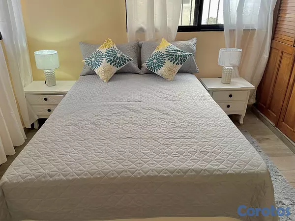 casas vacacionales y villas - Rento apartamento amueblado a 3 minutos de la Play 8