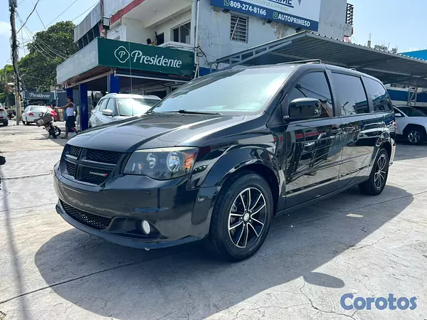 jeepetas y camionetas - Dodge Caravan GT 2017 1