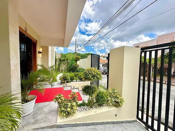 casas - Vendo casa en el Altos de Arroyo Hondo 10