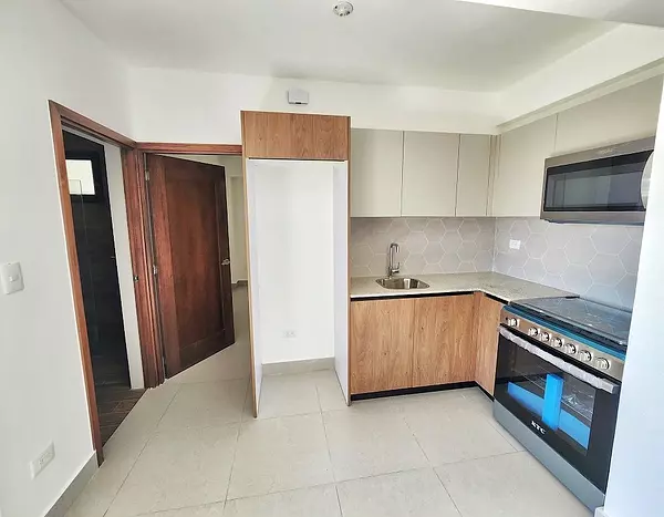 apartamentos - Estudio en piso alto de venta en Monte verde  2