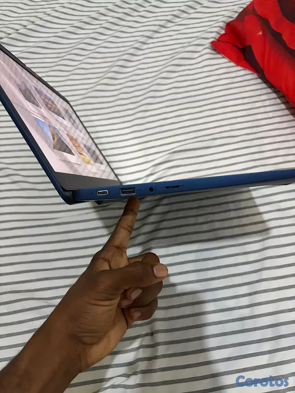computadoras y laptops - Lenovo buen estado poco uso 8