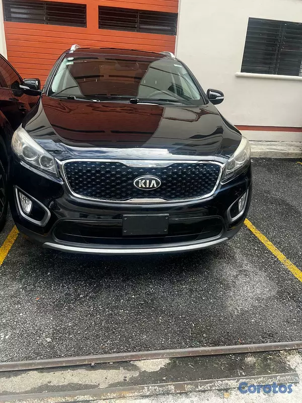 jeepetas y camionetas - KIA SORENTO LX 2016 2