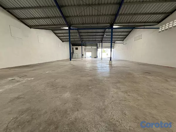 oficinas y locales comerciales - NAVE LOCAL COMERCIAL EN SANTO DOMINGO ESTE PROXIMO 5