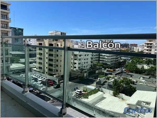 apartamentos - ALQUILO APTO de 1 HAB, 7MO. NIVEL, BALCON, ENS. PI 6