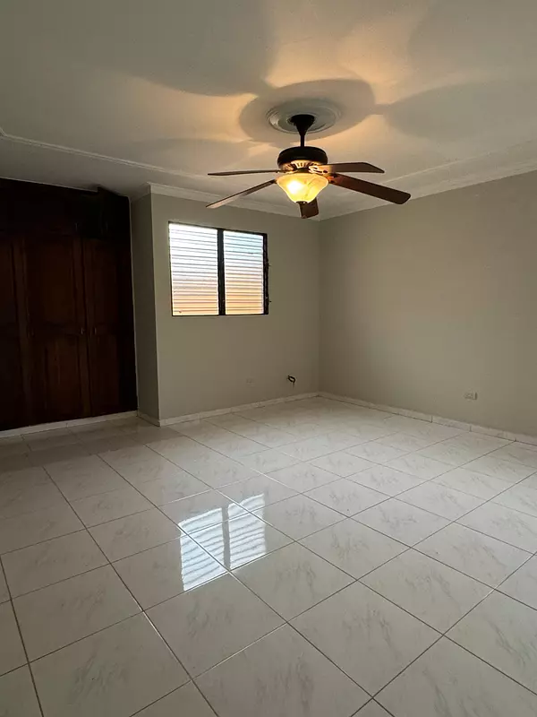 casas - Vendo Casa en SANTIAGO  7
