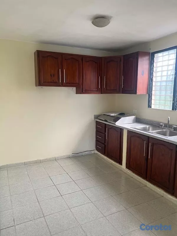 casas - CASA EN ALQUILER
 PARA VIVIENDA,NEGOCIOS
Y ALMACÉN,SANTO DOMINGO OESTE ALAMO 2