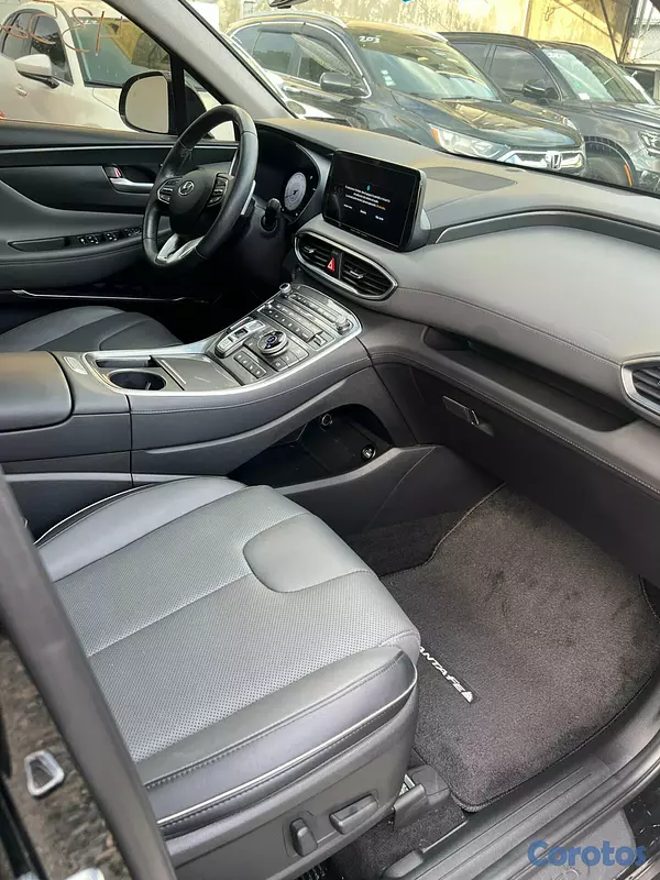 jeepetas y camionetas - Hyundai Santa Fe Limited 2023 5