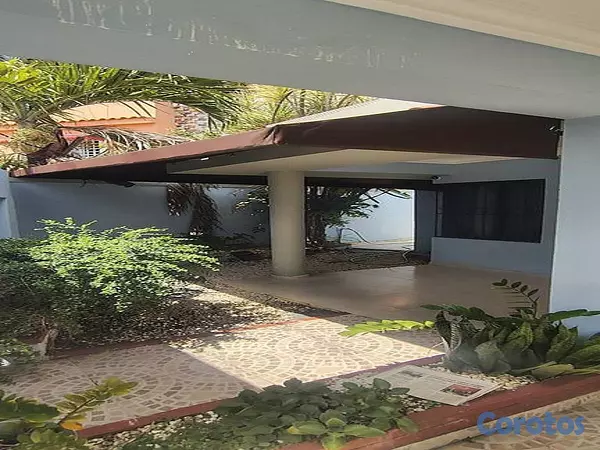 casas - Hermosa Casa en Mirador del Este 3