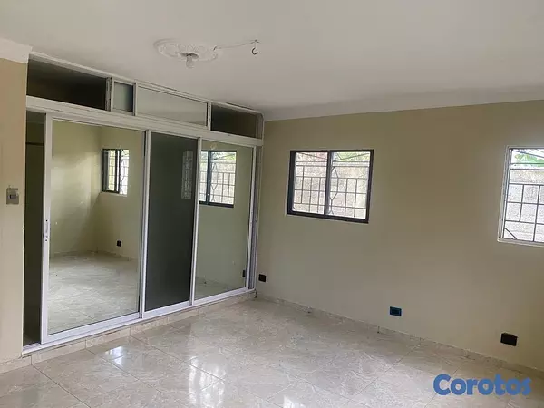 casas - venta de casa en la autopista de san isidro brisa oriental Santo Domingo este  6
