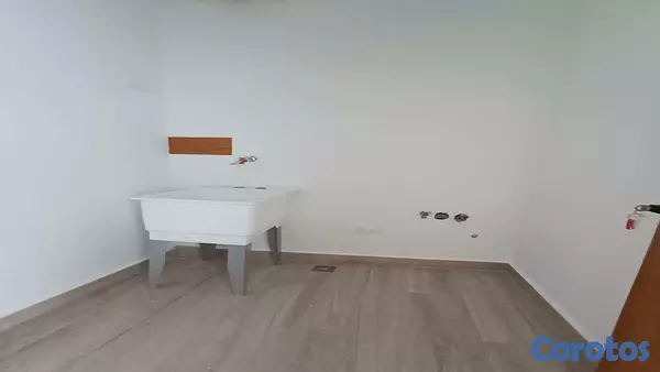 apartamentos - Apartamento nuevo en alquiler de 1 habitación, en Urbanización Real. 6
