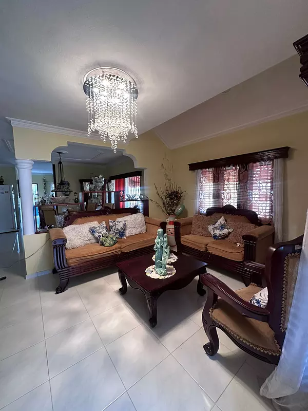 casas - Vendo casa en República de Colombia 3