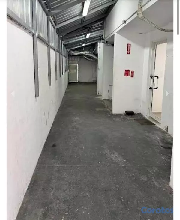 oficinas y locales comerciales - se alquila propiedad  8