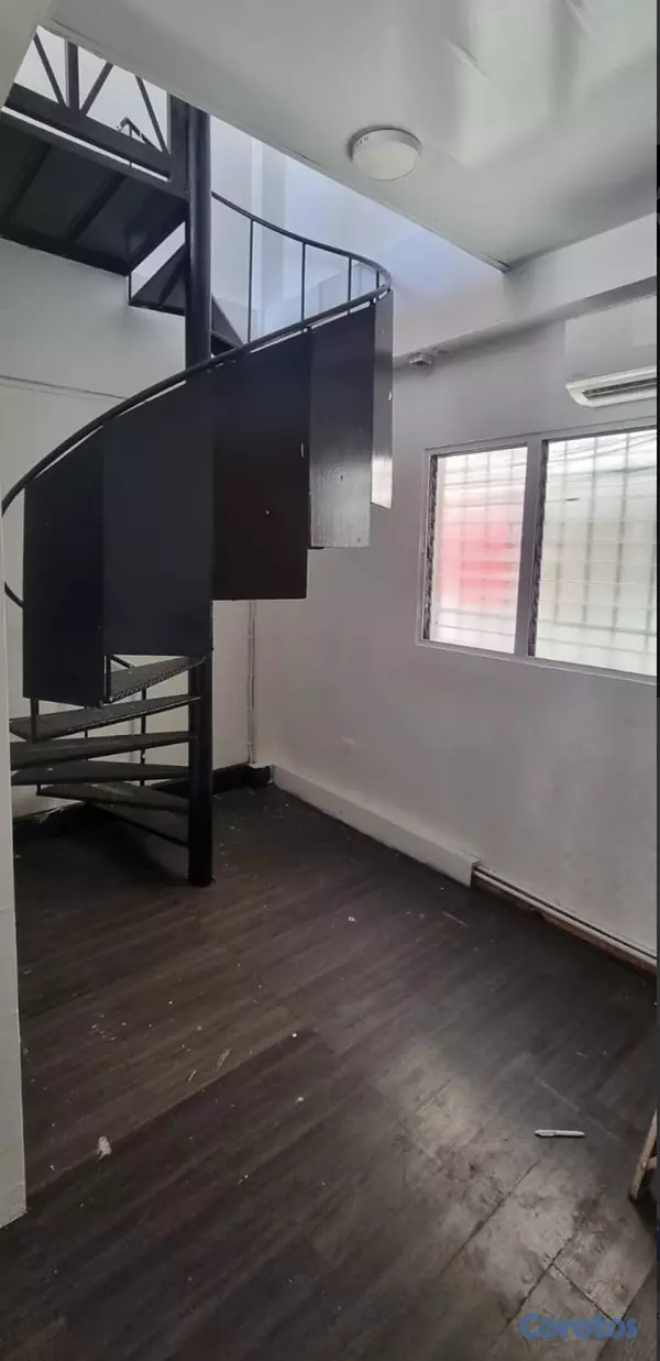 oficinas y locales comerciales - LOCAL COMERCIAL LAS PRADERAS  2