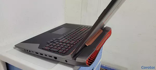 computadoras y laptops - Asus Gamer Core i7 2.7ghz Ram 32gb ddr4 Disco 256gb y 1tb Nvidea Gtx 1070 8gb  3