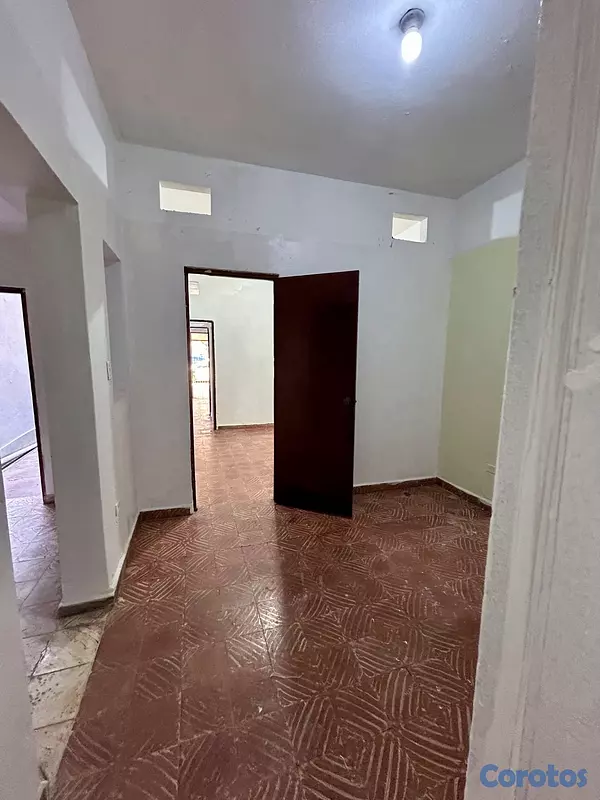 apartamentos - Propiedad en Ciudad Nueva – Vivienda o local comer 3