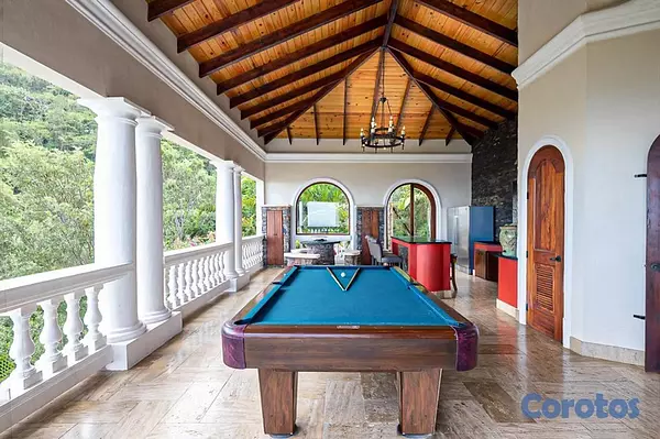casas vacacionales y villas - Palacio Italiano en las montañas de Jarabacoa 9