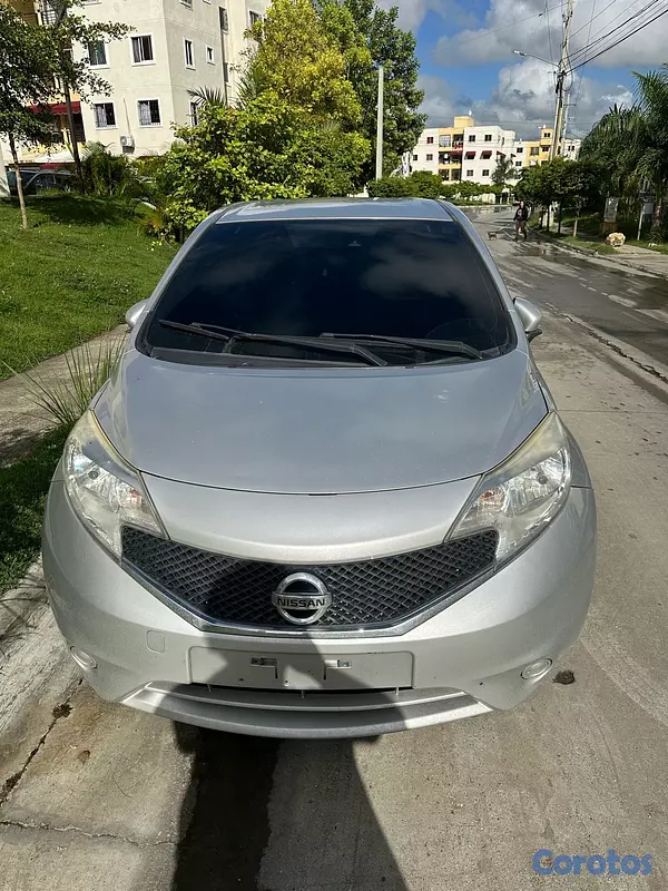 carros - SE VENDE NISSAN NOTE 2017 Nueva 10/10  4