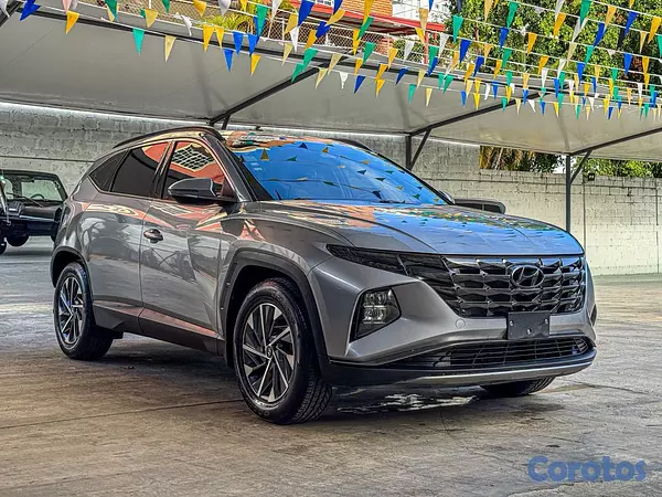 jeepetas y camionetas - HYUNDAI TUCSON 2022 3
