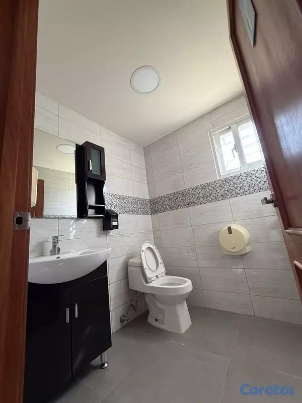 oficinas y locales comerciales - Nave Industrial en Renta – San Isidro, Santo Domin 3