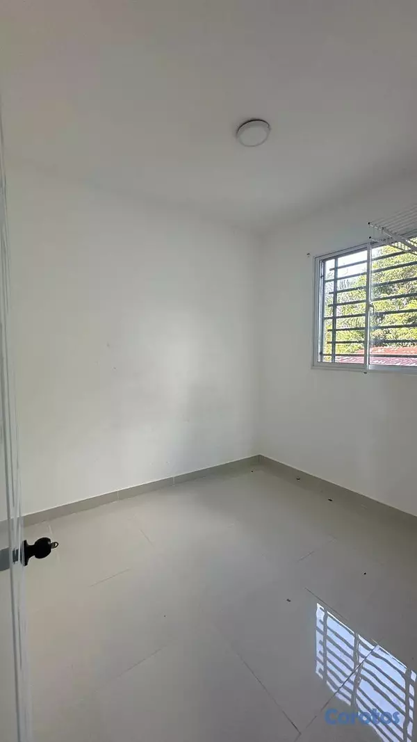 otros inmuebles - Edificio en Venta Gurabo: Genera 85,000/mes, 4 Apt 2