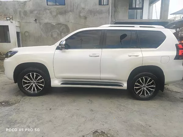 jeepetas y camionetas - land Cruiser Prado VXL 2023 6