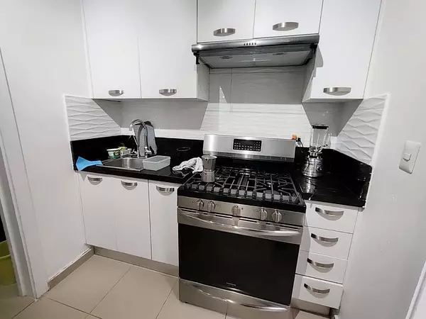 apartamentos - Apartamento en Venta 
LOS CACICAZGOS
ANTES: USD 560,000.00
AHORA: USD 510,000.00 7