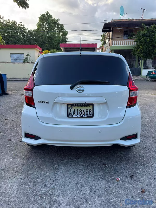 carros - Nissan Note 2018  6