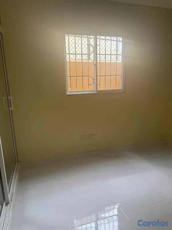 casas - Alquilo casa en la cienega el km 14 $23,000 un pri 17