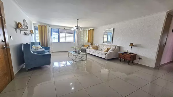 apartamentos - Apartamento en la Jacobo Majluta bien Amplio, Colinas del Arroyo II 4