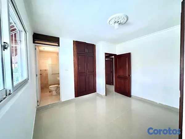 apartamentos - venta de apartamento de 126mts en Alma Rosa primera Santo Domingo este 4to piso  2