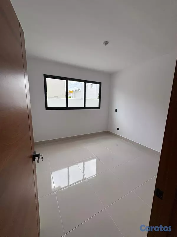 apartamentos - Alquiler primer nivel Villa Maria, Santiago 6