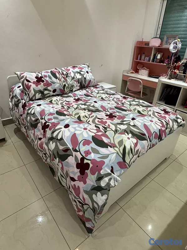 muebles y colchones - vendo cama full con colchon de memory foam y la colcha  2