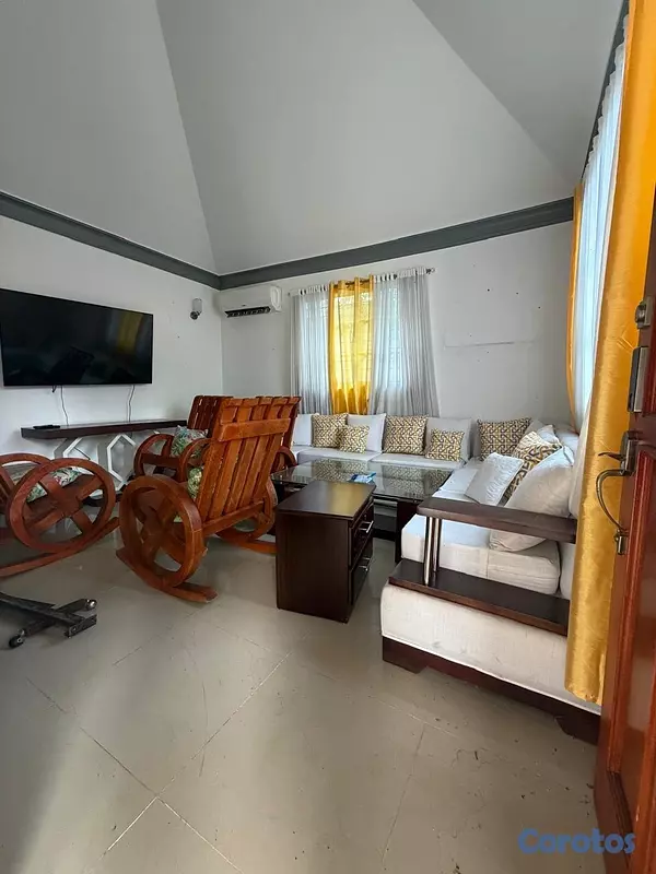 casas - Casa en venta amueblada o vacia en Corona Plaza, S 2