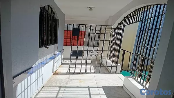 casas - Casa en Venta – Mirador del Oeste 4