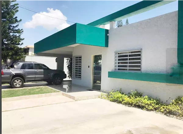 oficinas y locales comerciales - Propiedad comercial céntrica 6