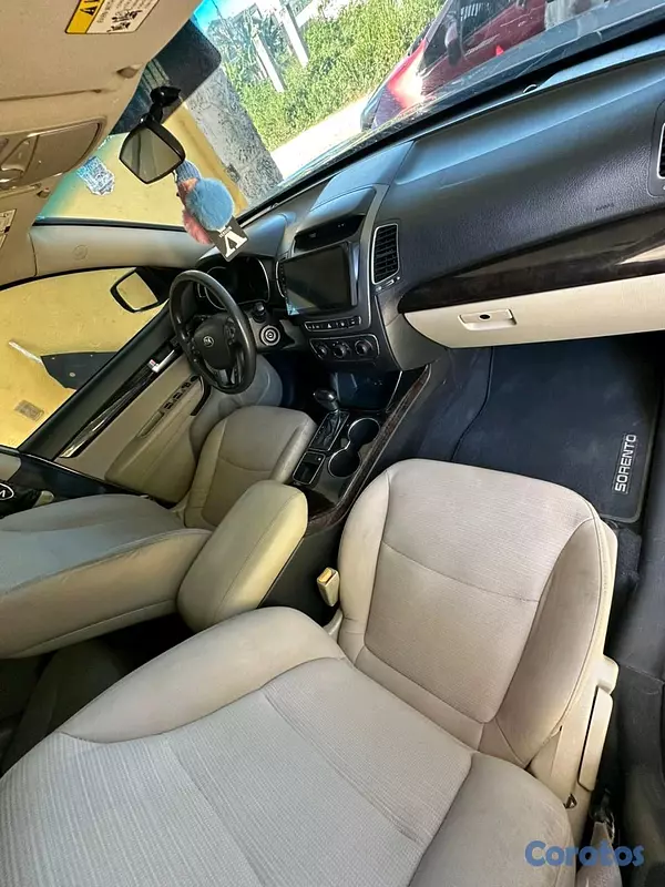 jeepetas y camionetas - Kia Sorento 2015 6