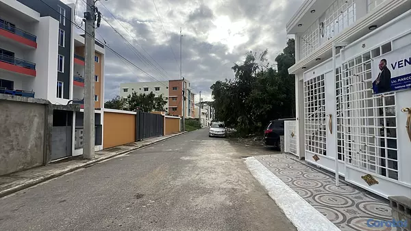 casas - ¡Atractiva propiedad a la venta en La Vega!
¡FINACIAMIENTO DISPONIBLE! 9