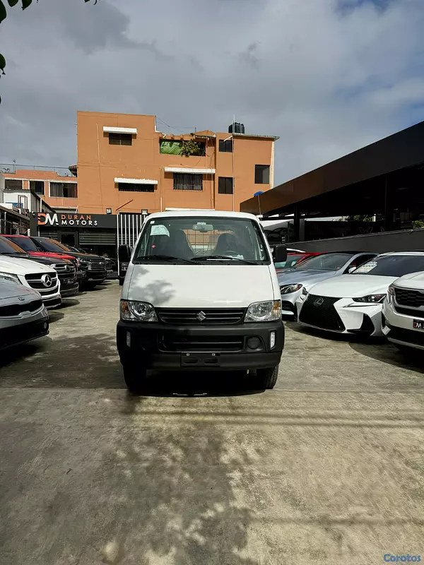 jeepetas y camionetas - Suzuki EECO 2026 0KM 3