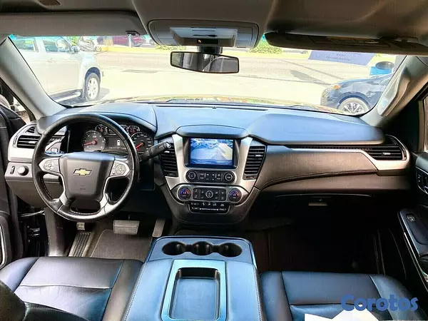 jeepetas y camionetas - CHEVROLET TAHOE 2018 4