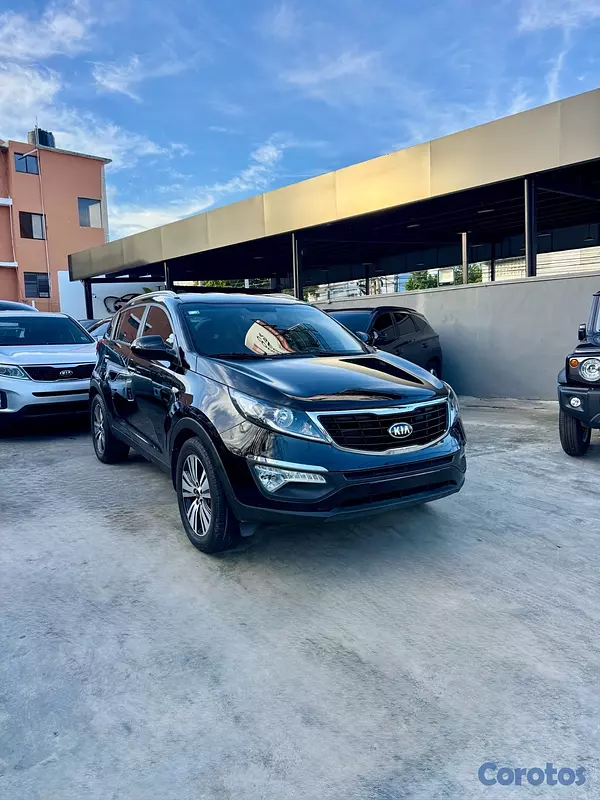 jeepetas y camionetas - Kia Sportage LX 2014 3
