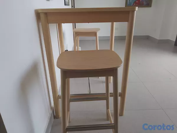 muebles y colchones - Mesa alta con 2 taburetes de IKEA 2