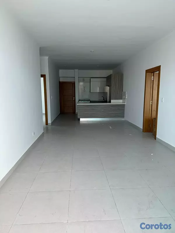 apartamentos - ALQUILO Apartamento de 3 Habitaciones, vista al ma 2