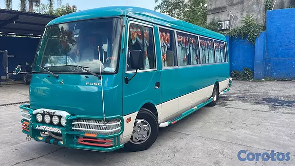 camiones y vehiculos pesados - Mitsubishi rosa  1