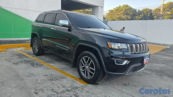 jeepetas y camionetas - Jeep Grand Cherokee Unlimited 2018 4x4 NUEVA 12