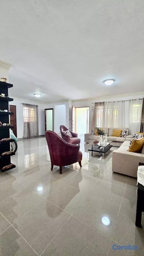 casas - Casa en venta La Romana, ubicada en el residencial 8