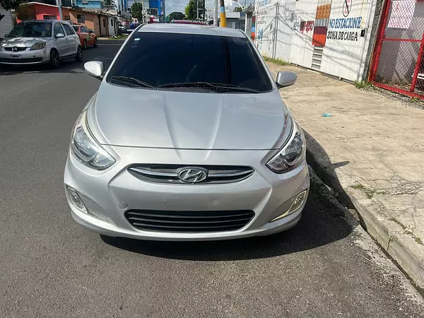 carros - hyundia accent 2016  4