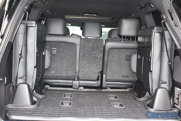 jeepetas y camionetas - Lexus LX 570 2020 7