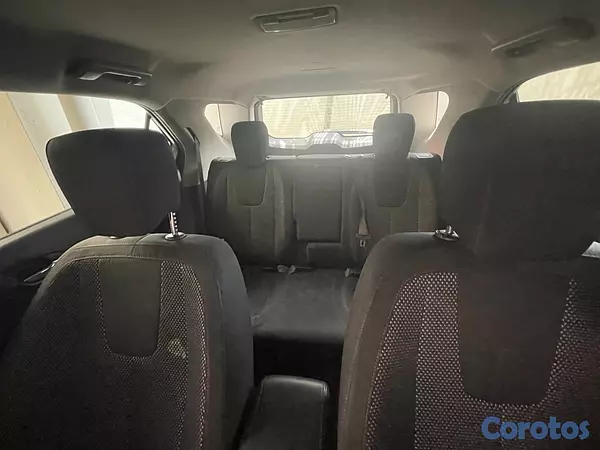 jeepetas y camionetas - Vendo Chevrolet Equinox 2016 4