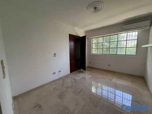 apartamentos - Urb. Real Vendo apartamento clásico, 3 habs., 2.5 baños, 2 parqueos  8