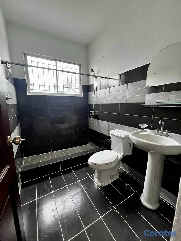 casas - Casa Disponible en Residencial Privado, Licey 8